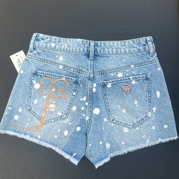 New GUESS Keep It Real Printed Denim Shorts SZ 27 - Picture 6 of 10